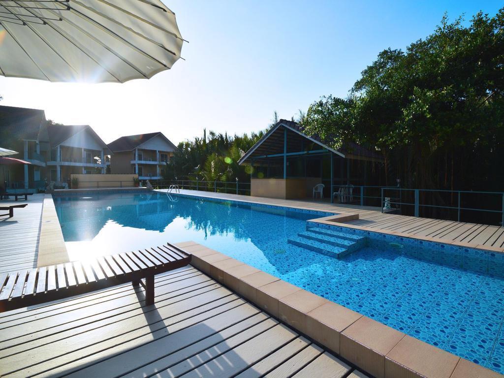 Water Palm Resort Talat Yai Eksteriør billede