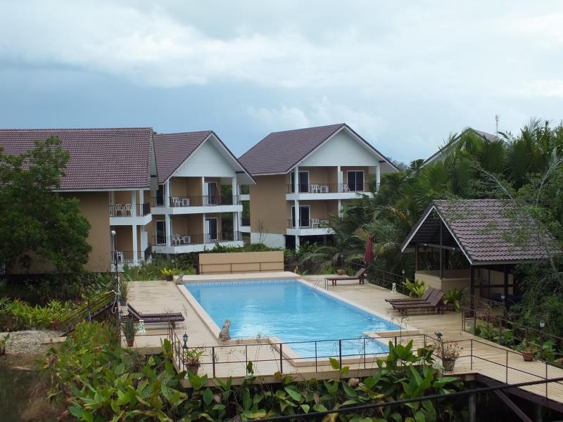 Water Palm Resort Talat Yai Eksteriør billede