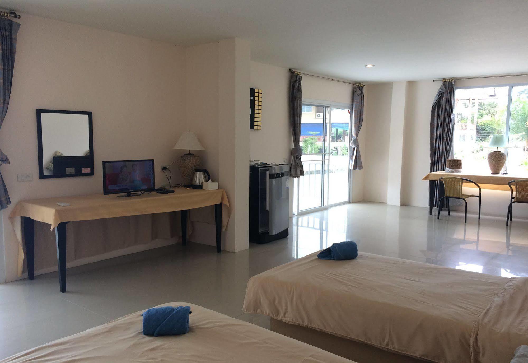 Water Palm Resort Talat Yai Eksteriør billede